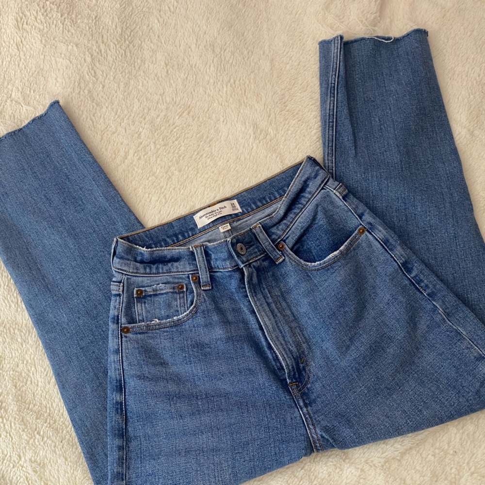 abercrombie & fitch the ankle straight ultra high rise